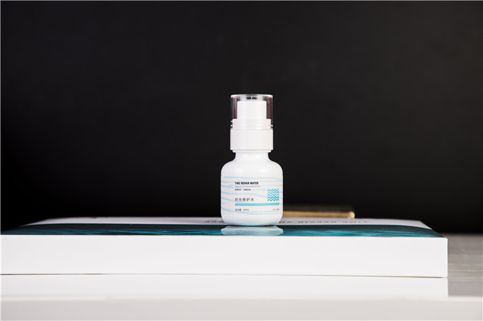 時光修護水1.jpg 時光修護水1.jpg